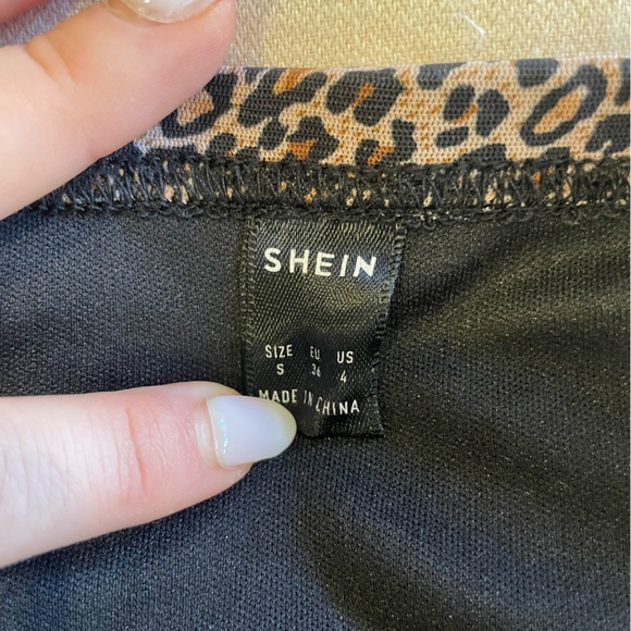 Animal print mini skirt - Picture 4 of 5